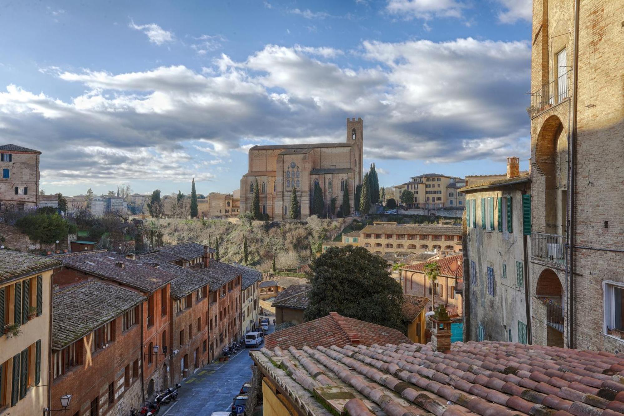 Attilio Camere Siena Luaran gambar
