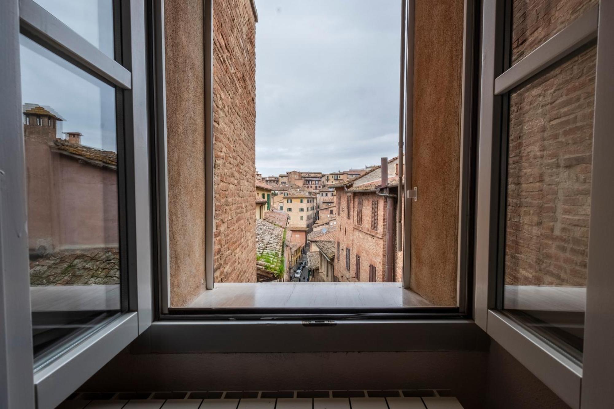 Attilio Camere Siena Luaran gambar